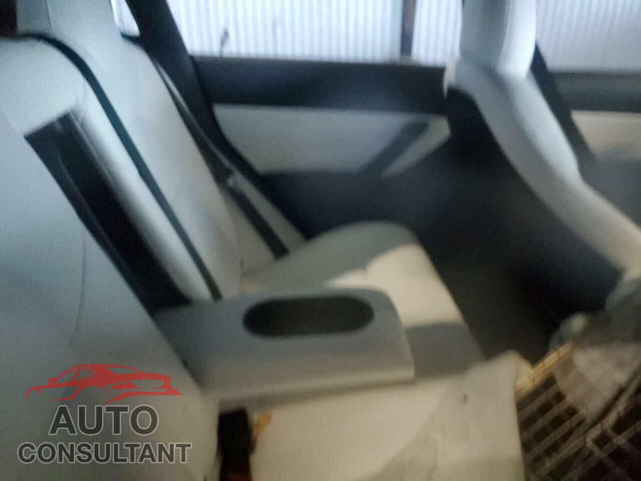 TESLA MODEL 3 2020 - 5YJ3E1EB4LF788057