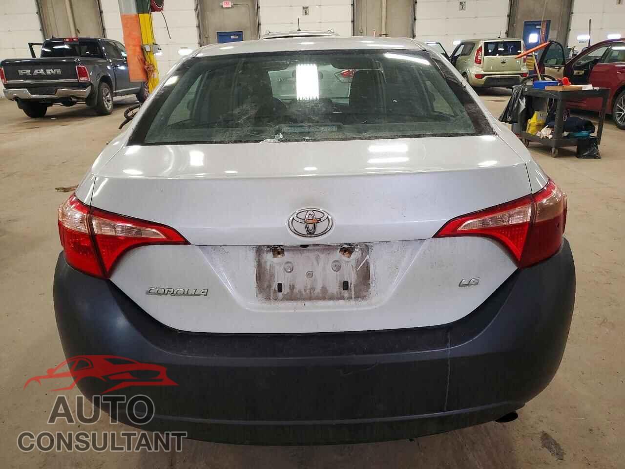 TOYOTA COROLLA 2017 - 2T1BURHEXHC837826