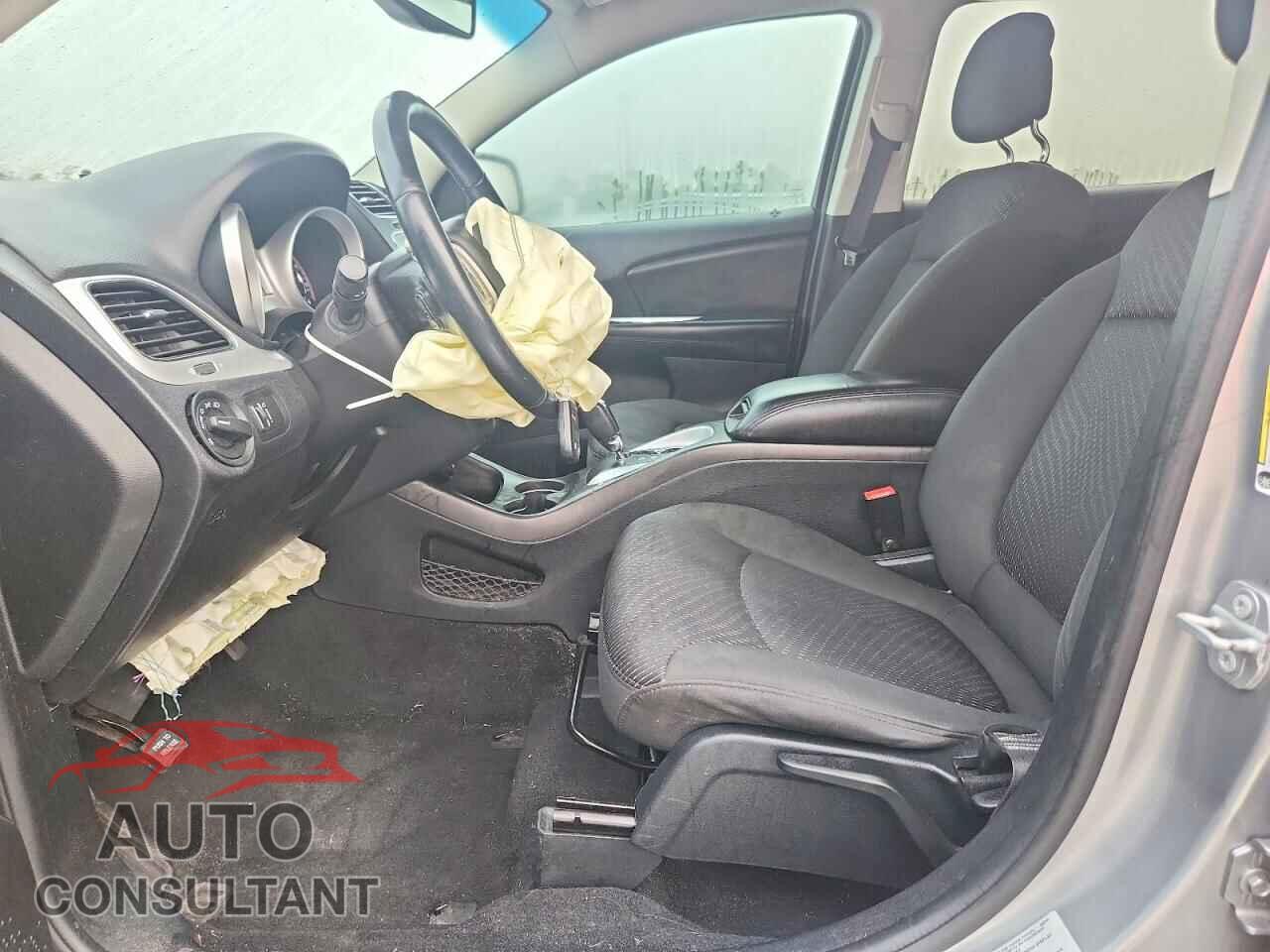 DODGE JOURNEY 2017 - 3C4PDCAB4HT524447