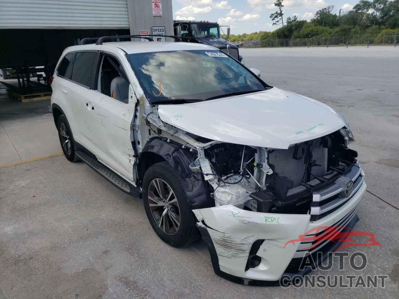 TOYOTA HIGHLANDER 2019 - 5TDZARFH7KS055356