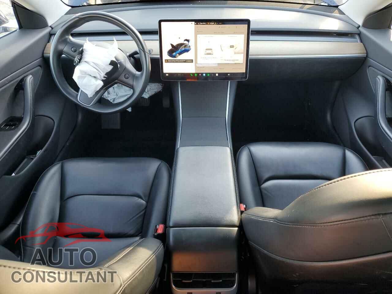 TESLA MODEL 3 2019 - 5YJ3E1EB8KF406613