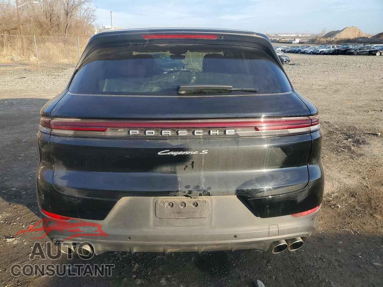 PORSCHE CAYENNE 2024 - WP1AL2AY6RDA33357