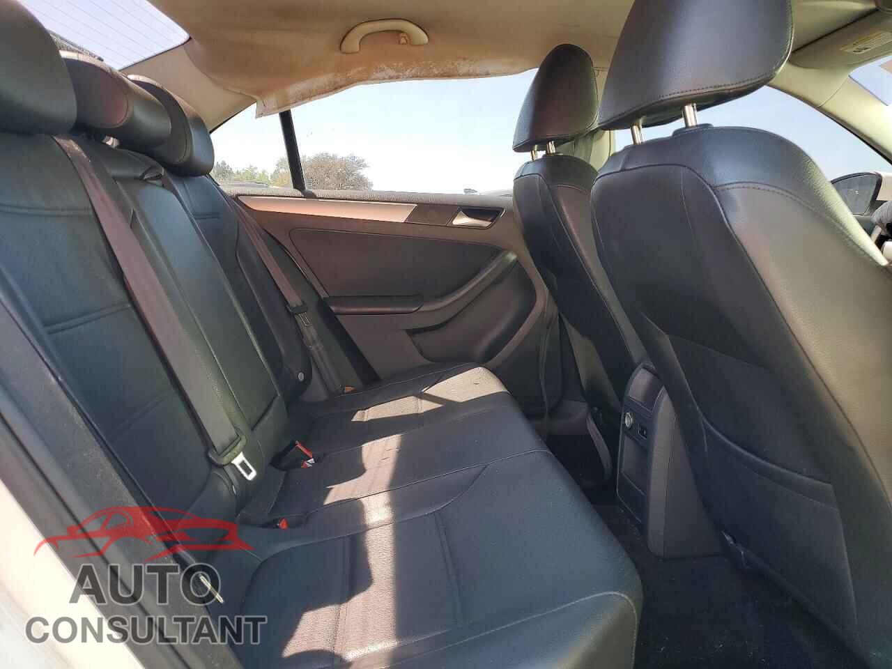 VOLKSWAGEN JETTA 2014 - 3VWD07AJ3EM356462