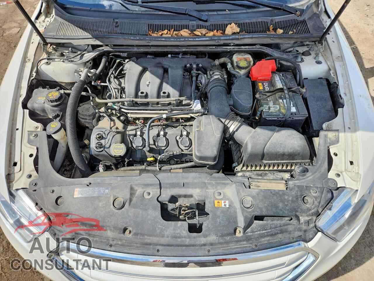 FORD TAURUS 2017 - 1FAHP2F8XHG113356