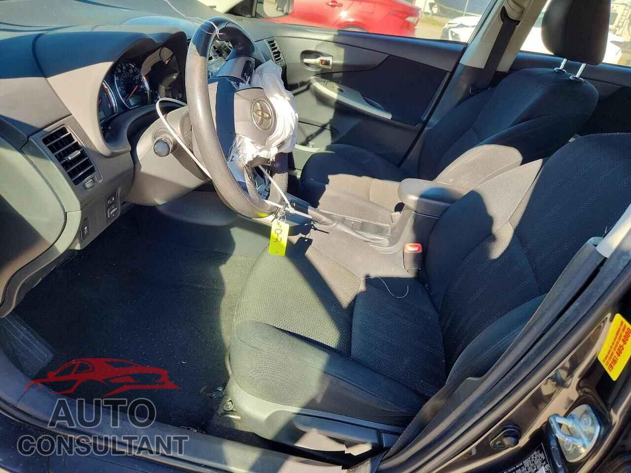 TOYOTA COROLLA 2011 - 2T1BU4EE3BC656047