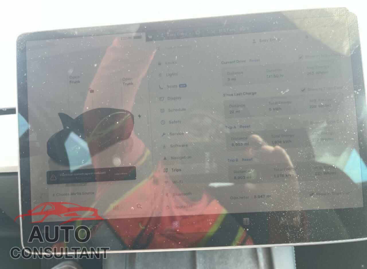 TESLA MODEL 3 2023 - 5YJ3E1EA0PF407768