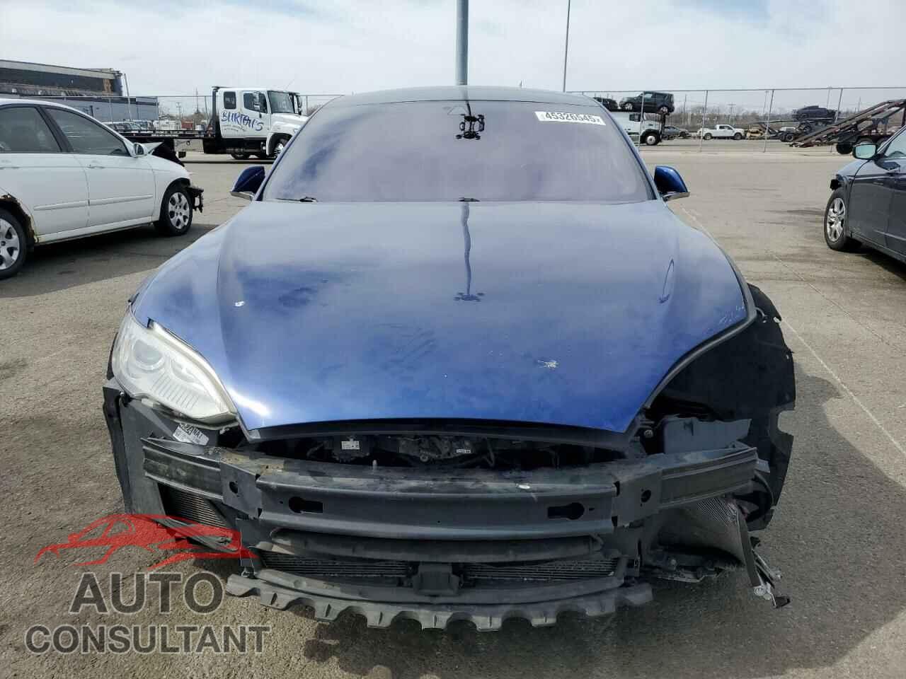 TESLA MODEL S 2015 - 5YJSA1E27FF108017
