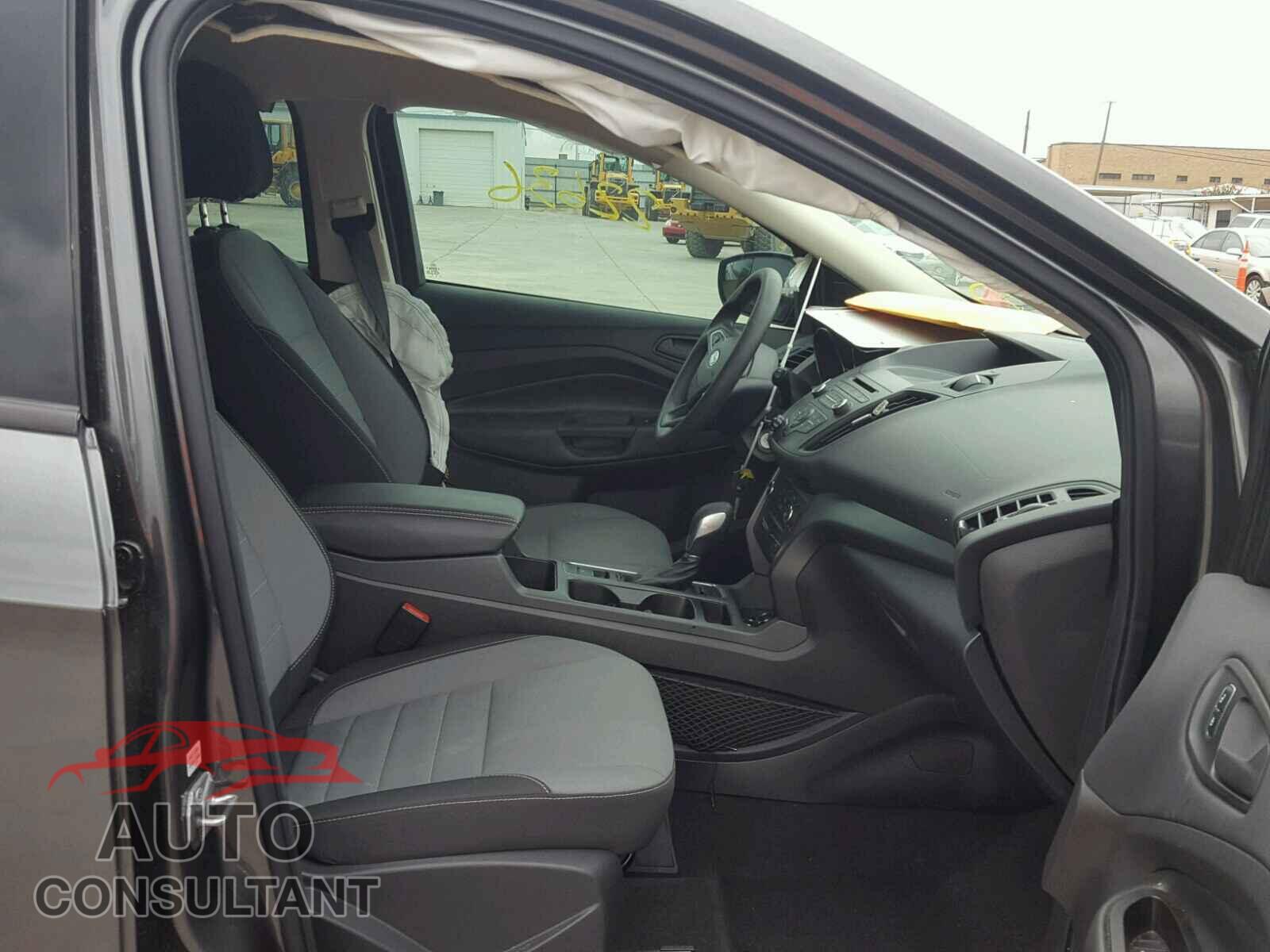 FORD ESCAPE S 2017 - 1FMCU0F75HUC11412