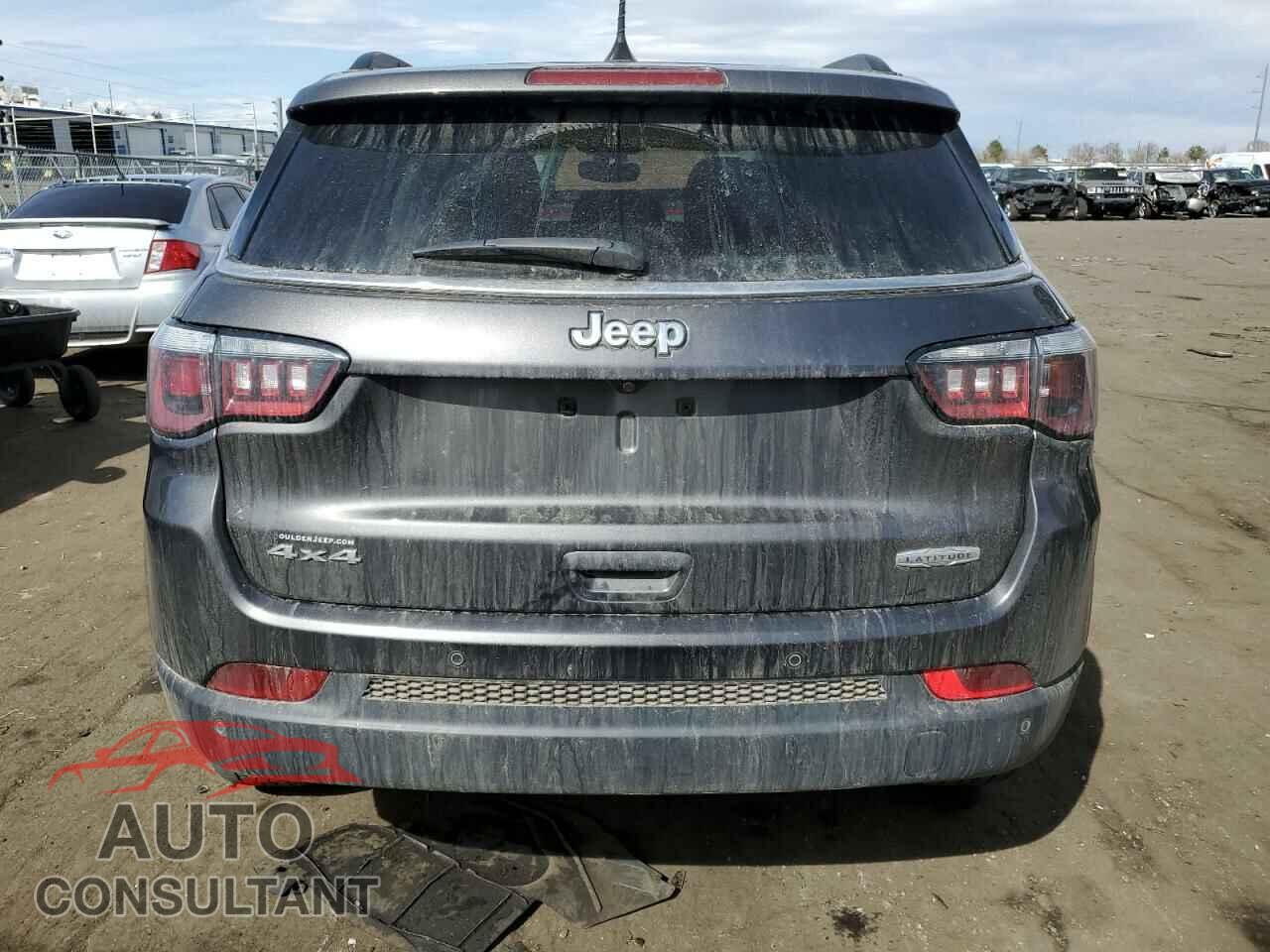 JEEP COMPASS 2018 - 3C4NJDBB0JT134973