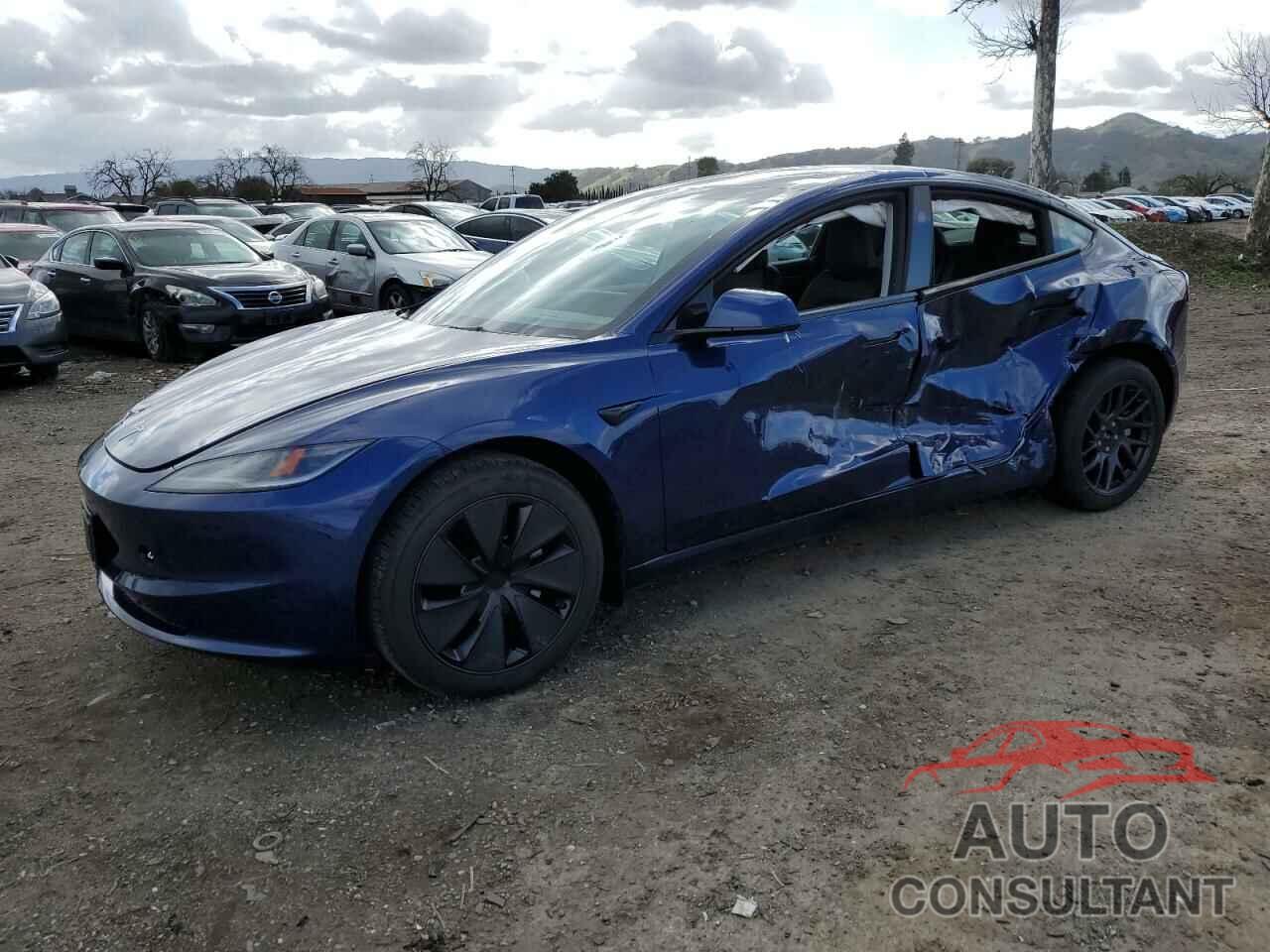 TESLA MODEL 3 2024 - 5YJ3E1EB3RF815239