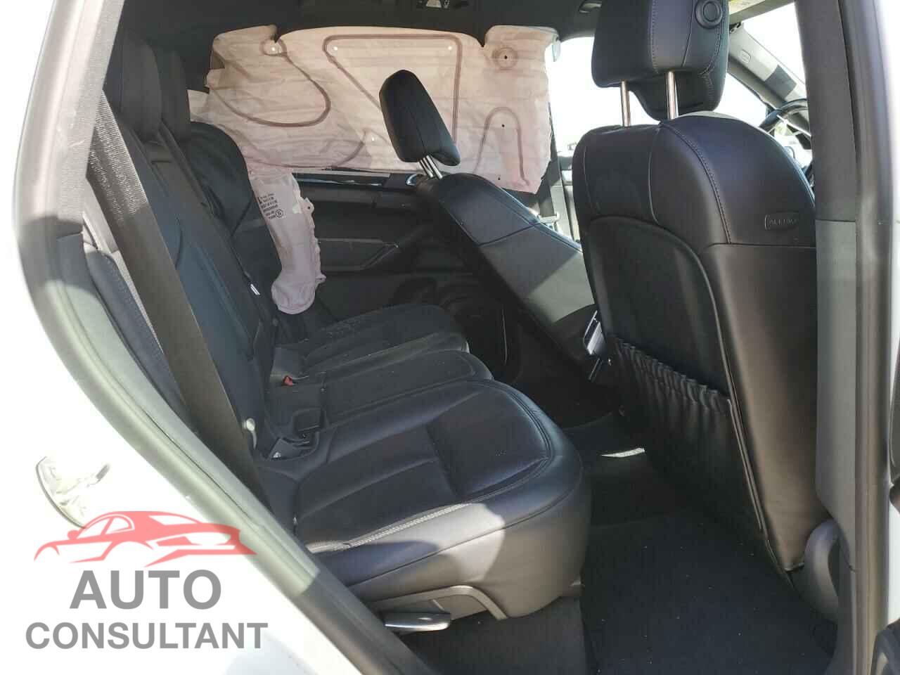 PORSCHE CAYENNE 2017 - WP1AA2A21HKA87810