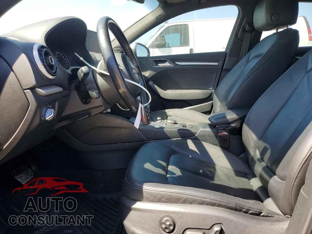 AUDI A3 2016 - WAUB8GFF1G1025433