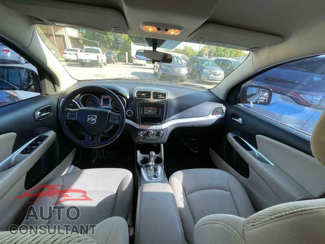 DODGE JOURNEY 2017 - 3C4PDCBG5HT519154