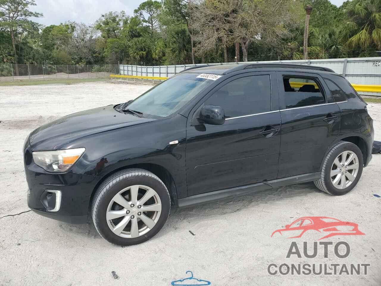 MITSUBISHI OUTLANDER 2015 - 4A4AP4AU2FE010428