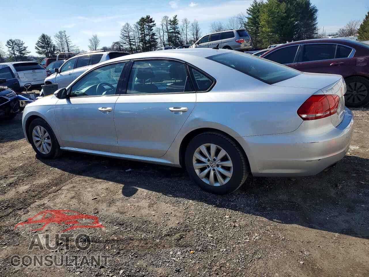 VOLKSWAGEN PASSAT 2012 - 1VWAP7A3XCC081137