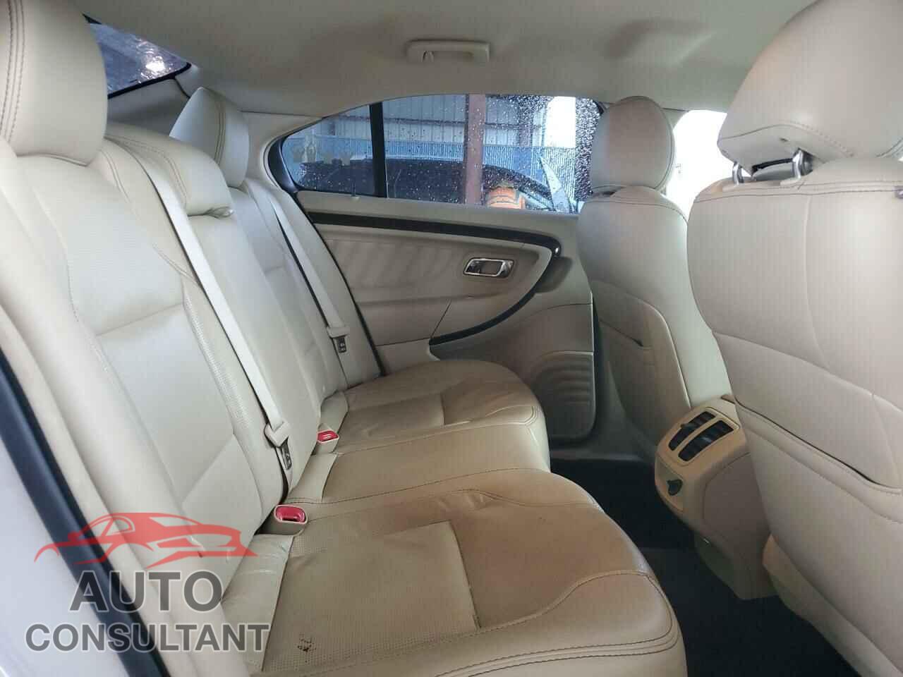 FORD TAURUS 2013 - 1FAHP2F8XDG140129