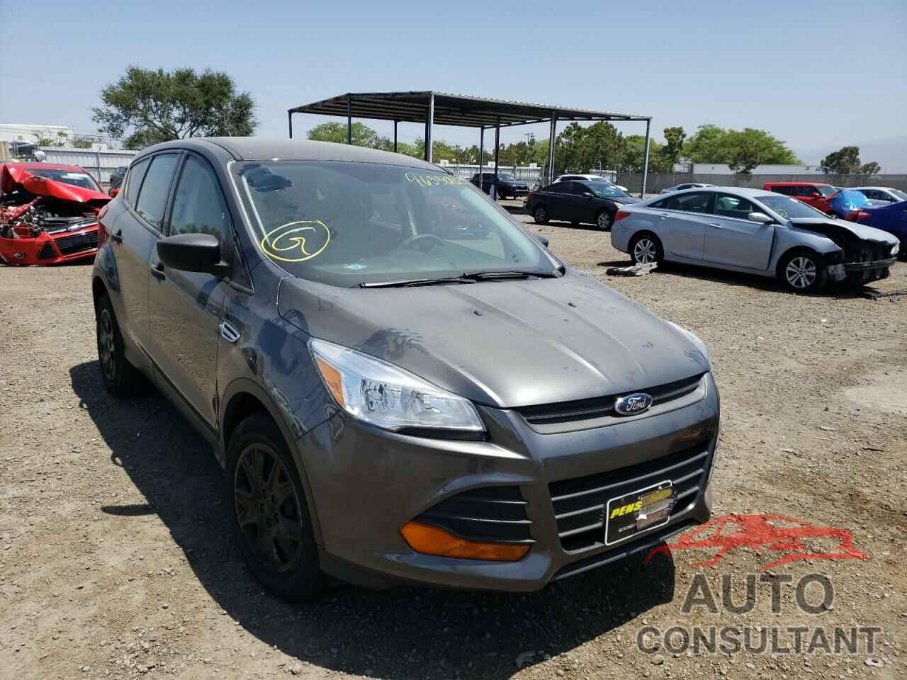 FORD ESCAPE 2016 - 1FMCU0F77GUC43907