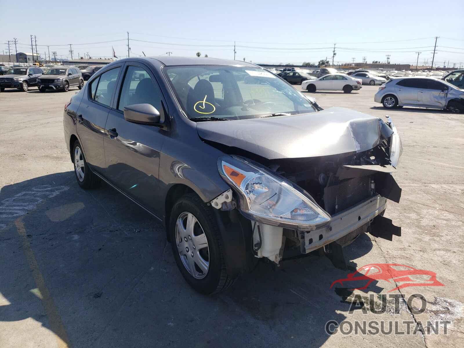 NISSAN VERSA 2017 - 3N1CN7AP5HL831742
