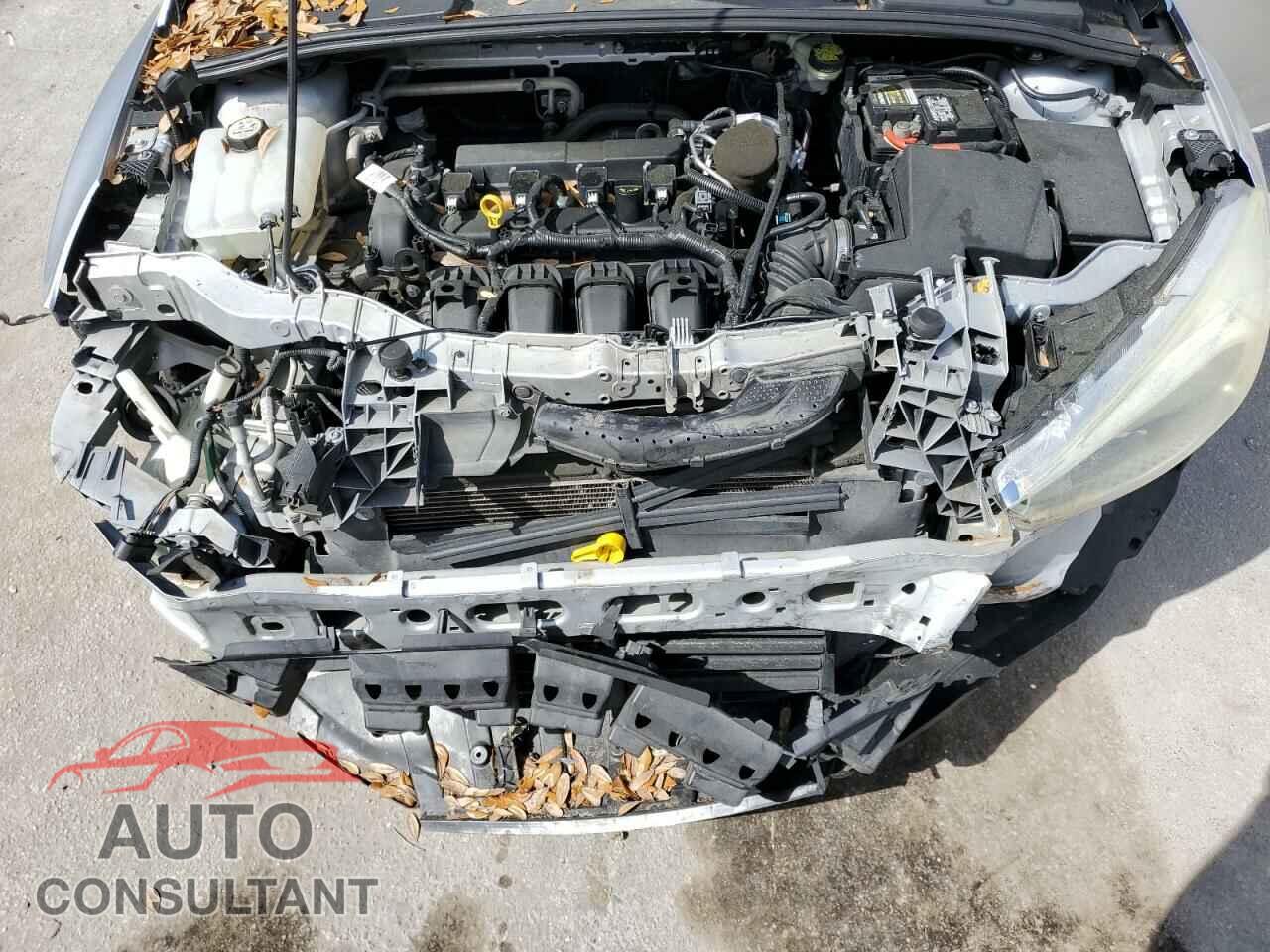 FORD FOCUS 2016 - 1FADP3K28GL264675