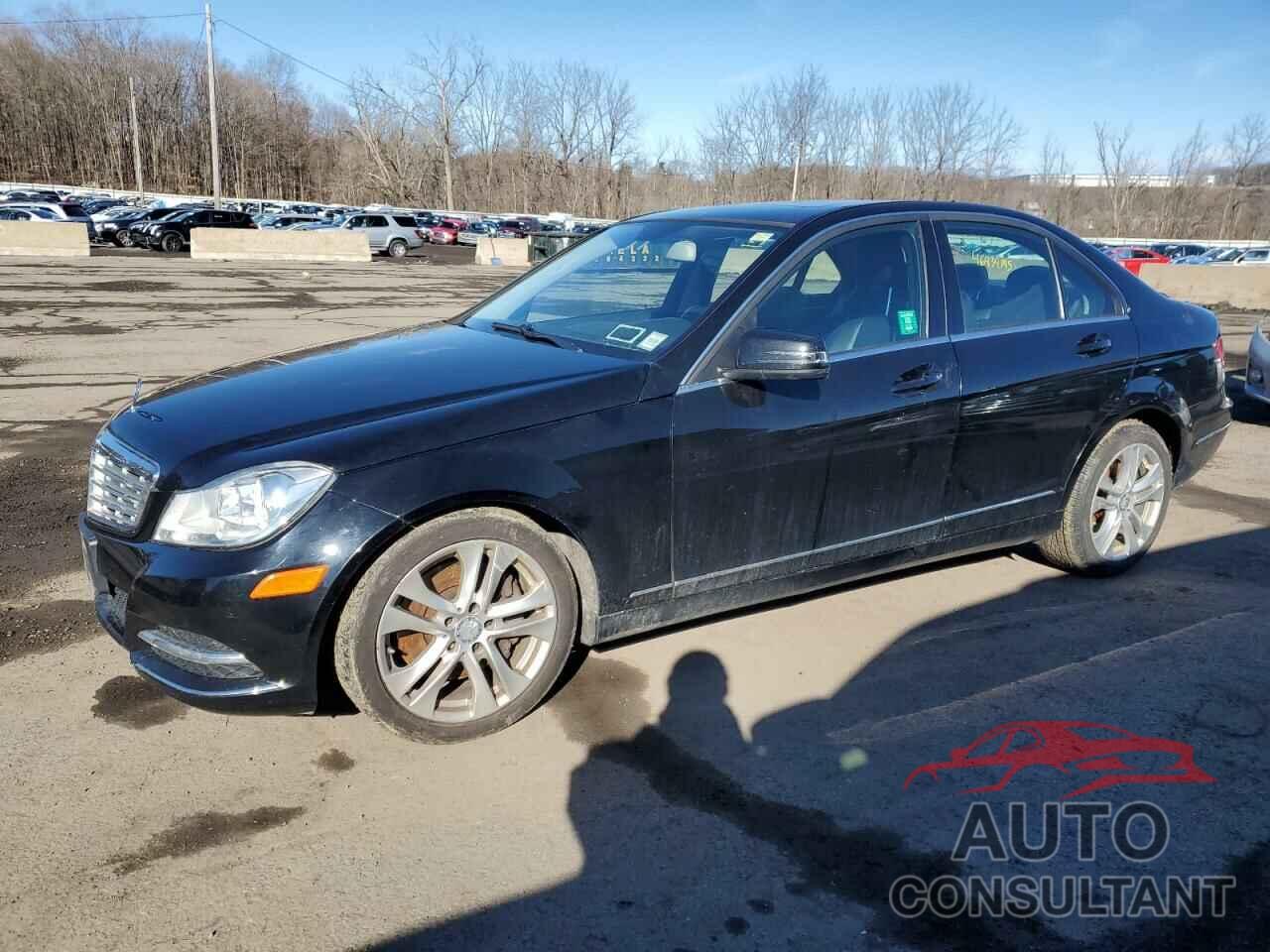 MERCEDES-BENZ C-CLASS 2013 - WDDGF8AB0DR261387