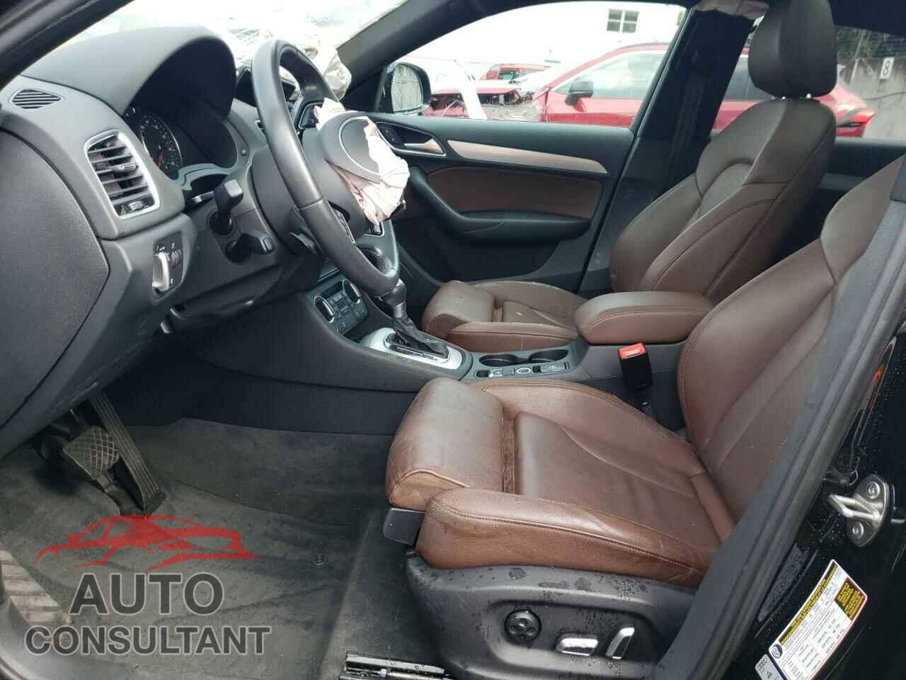 AUDI Q3 2018 - WA1ECCFS9JR035490