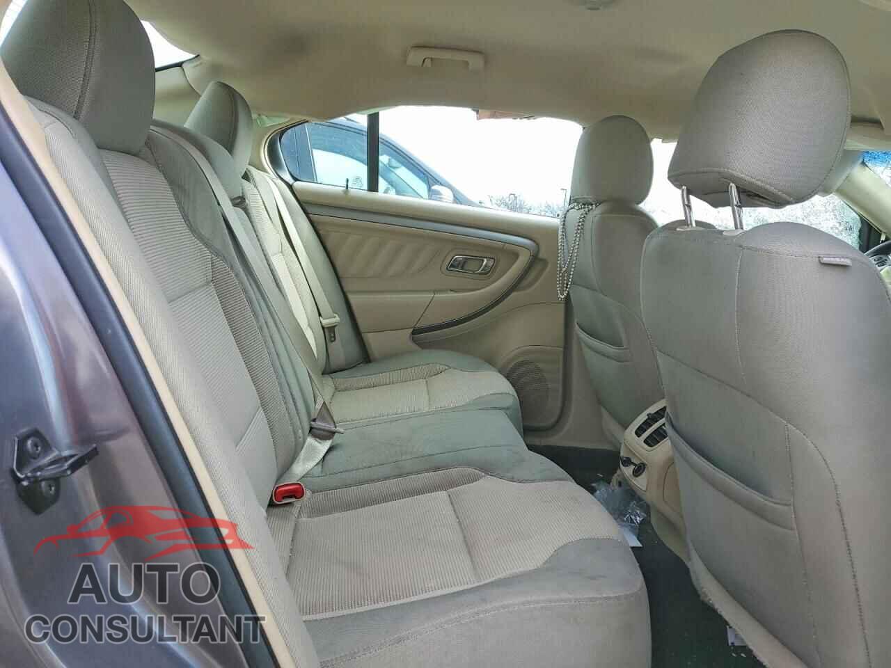 FORD TAURUS 2014 - 1FAHP2E81EG171840