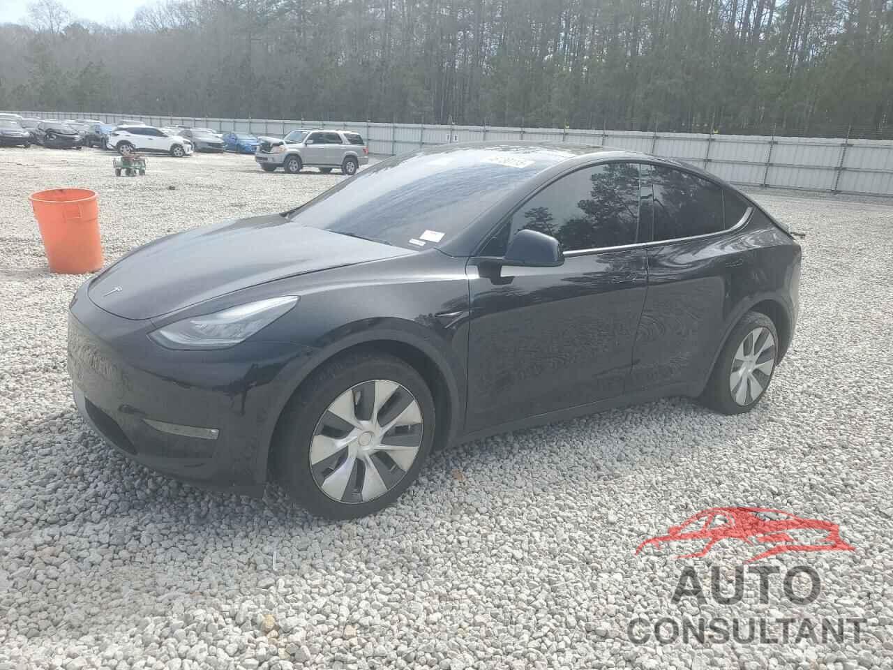 TESLA MODEL Y 2021 - 5YJYGDEE4MF196364