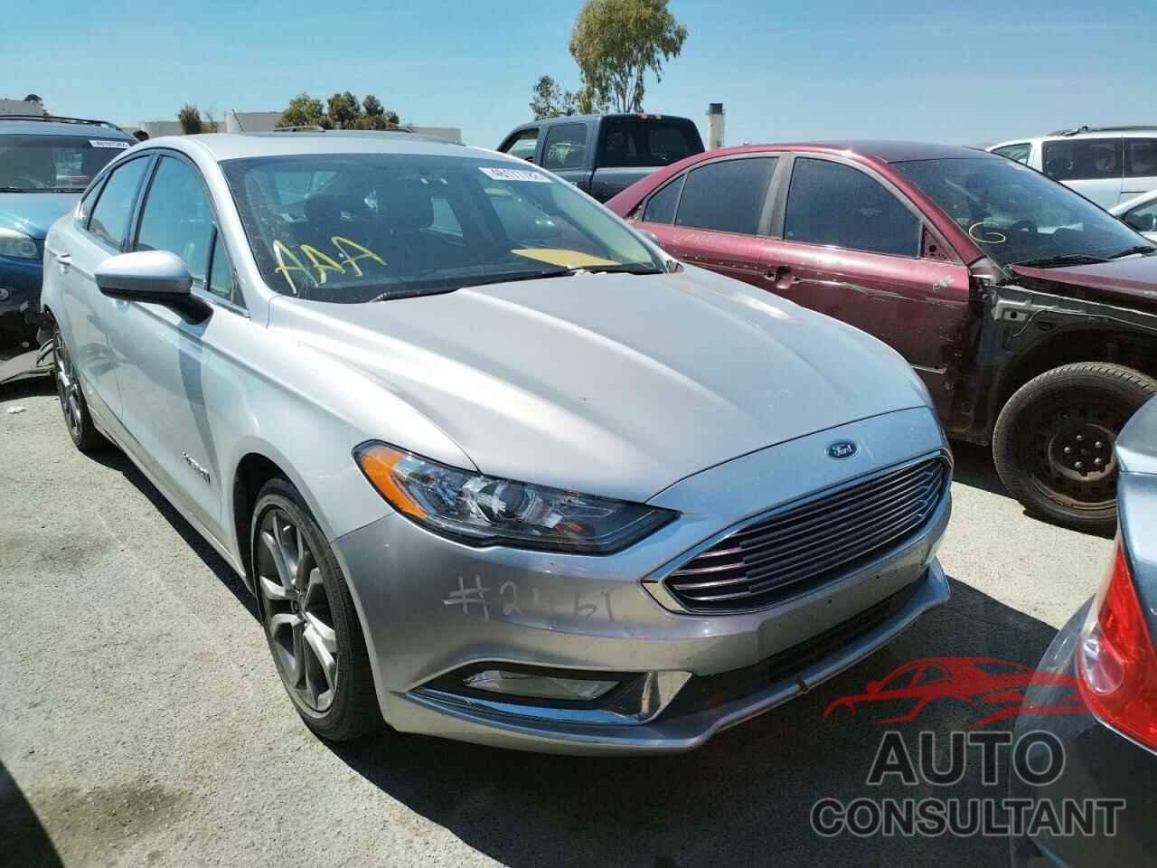 FORD FUSION 2017 - 3FA6P0LU1HR285684