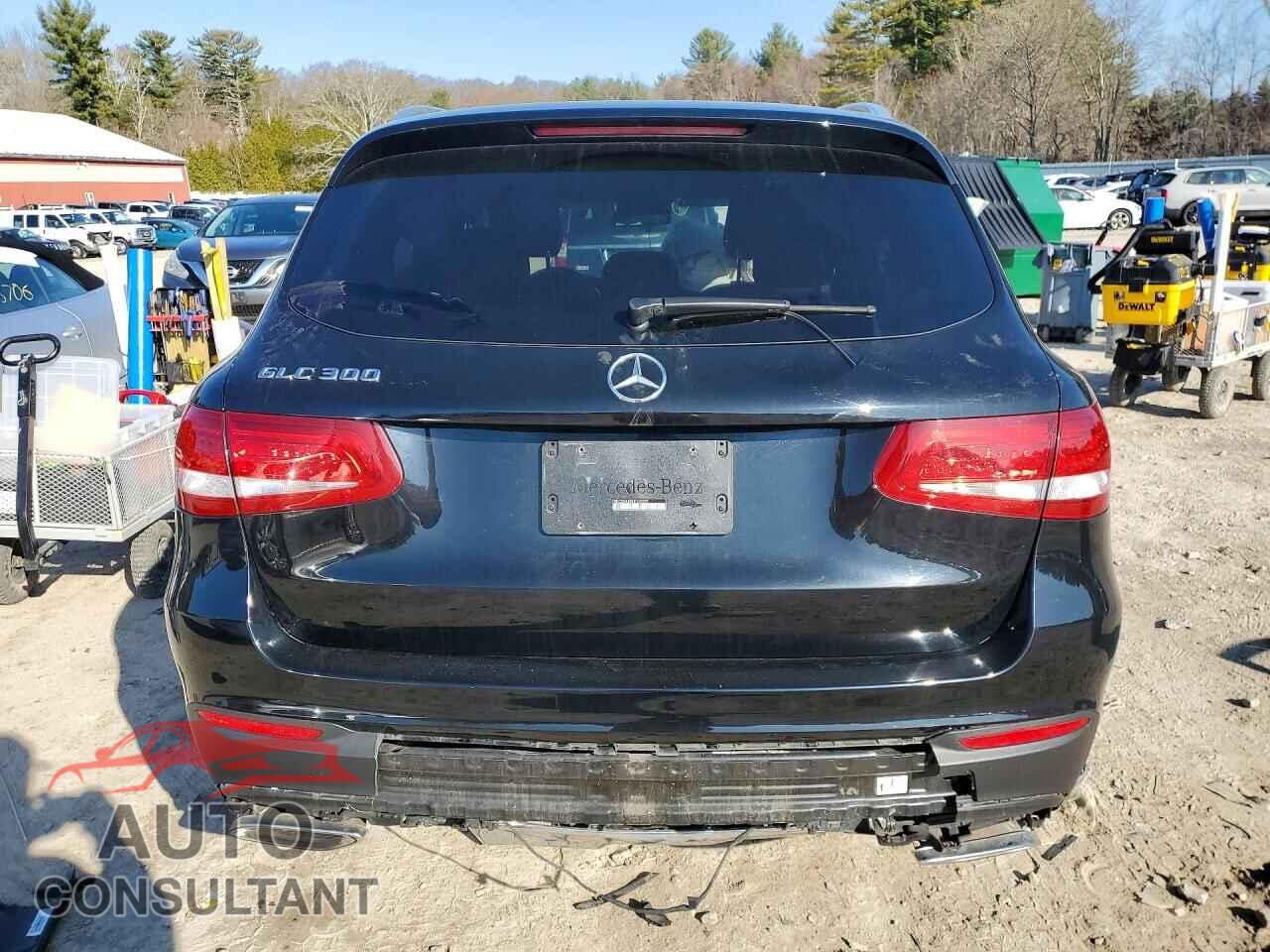 MERCEDES-BENZ GLC-CLASS 2017 - WDC0G4JB5HF159229