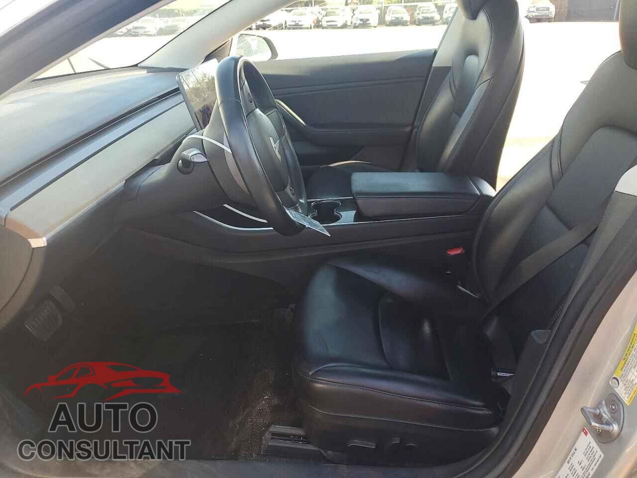 TESLA MODEL 3 2018 - 5YJ3E1EA2JF052187