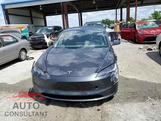TESLA MODEL 3 2025 - 5YJ3E1EA3SF997974