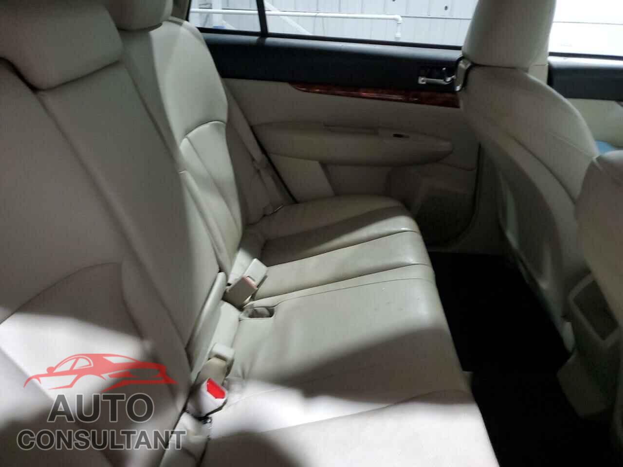 SUBARU OUTBACK 2011 - 4S4BRBKC0B3413082