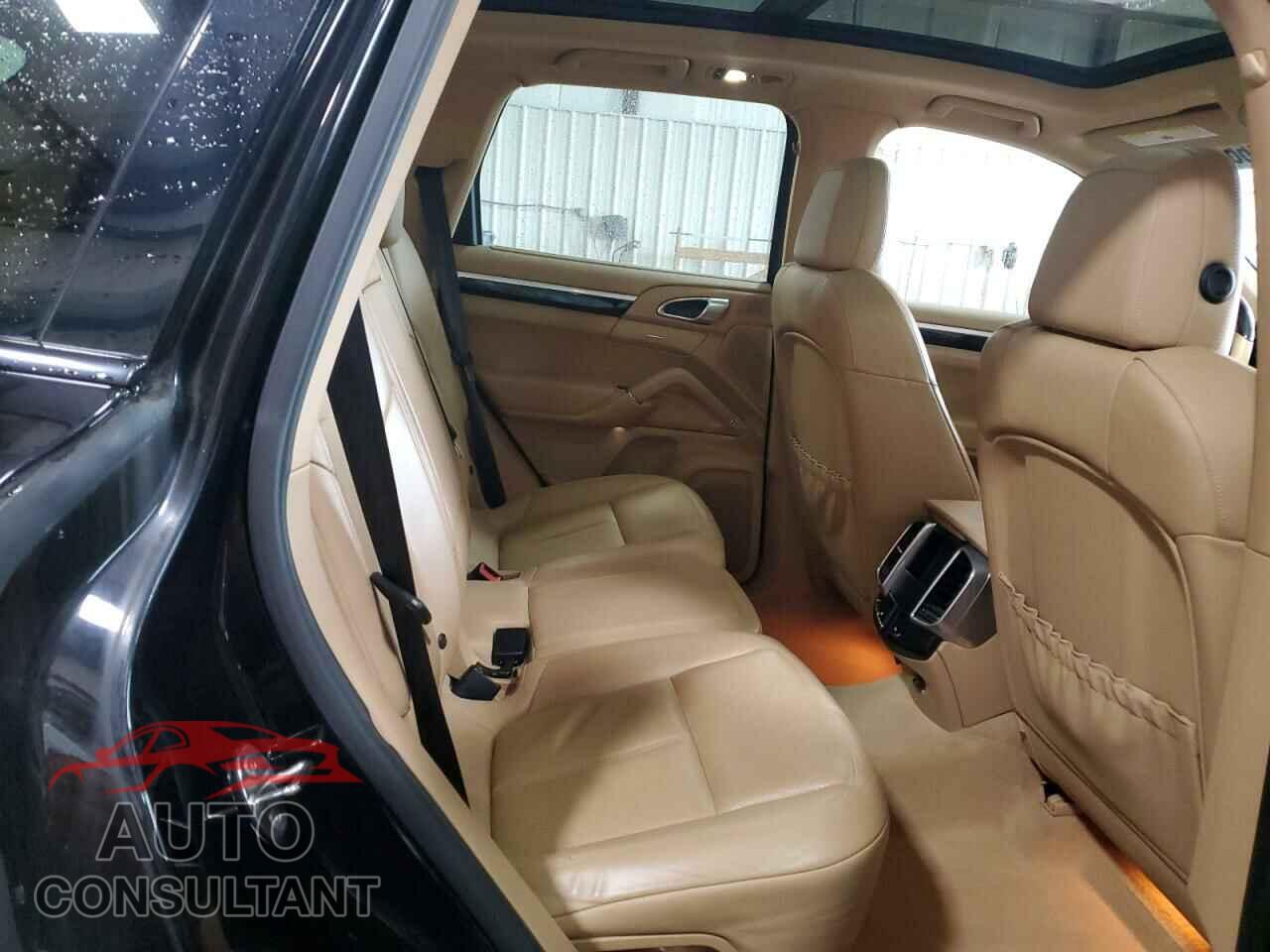 PORSCHE CAYENNE 2012 - WP1AA2A27CLA01628