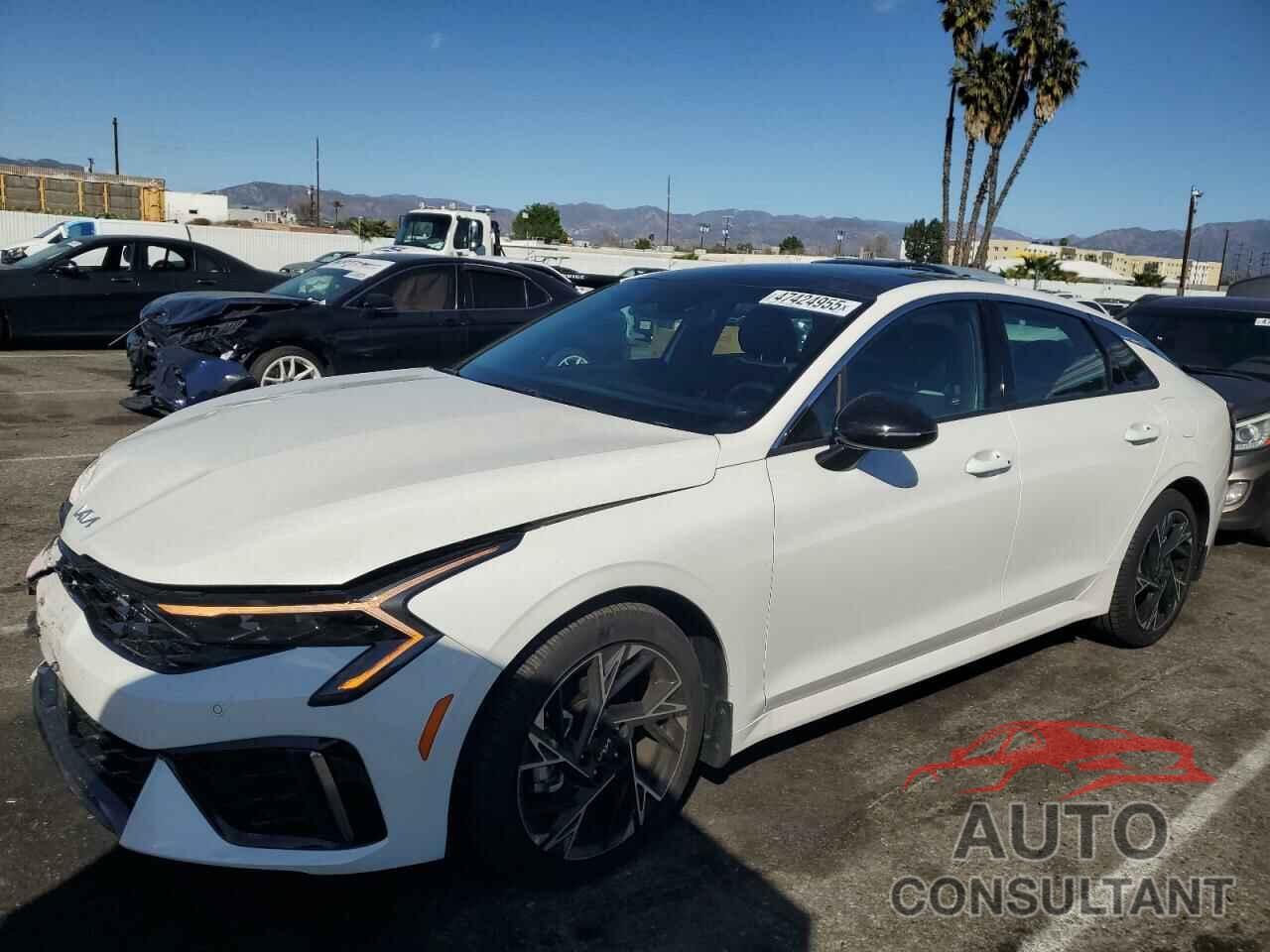 KIA K5 2025 - KNAG64J75S5304637