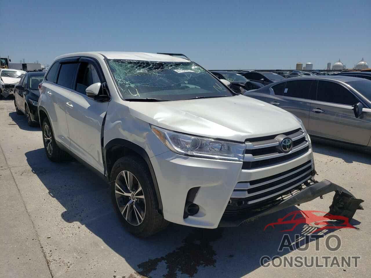 TOYOTA HIGHLANDER 2019 - 5TDZZRFH2KS295892