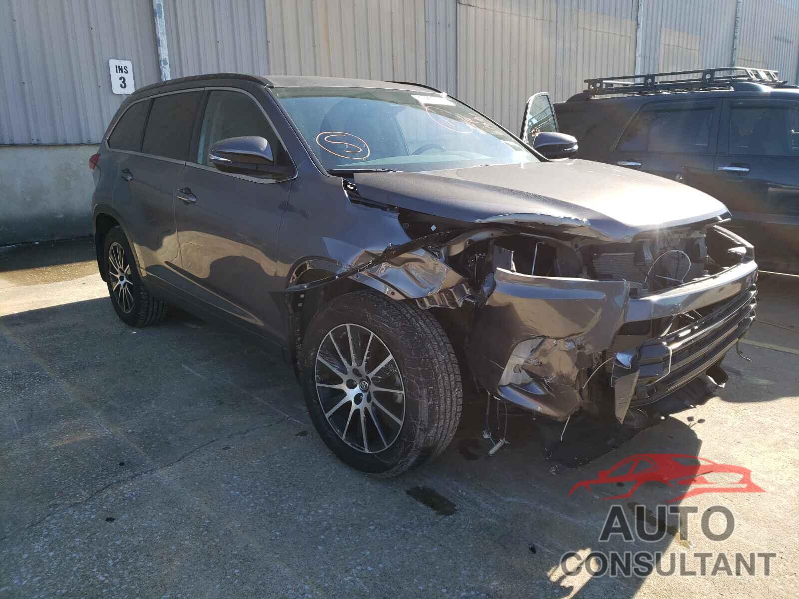 TOYOTA HIGHLANDER 2018 - 5TDJZRFH2JS843210