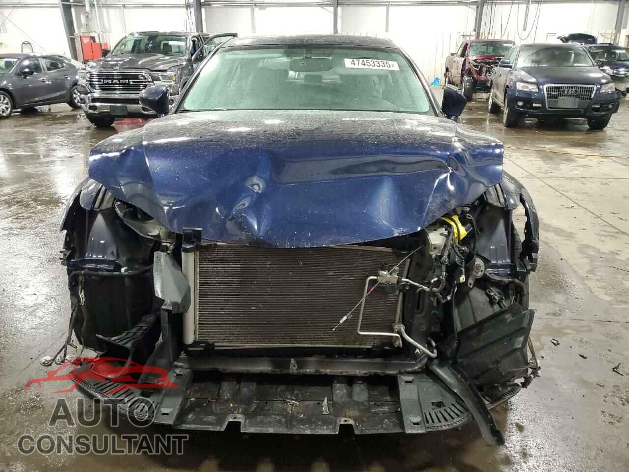 LEXUS IS 2015 - JTHCF1D22F5018314