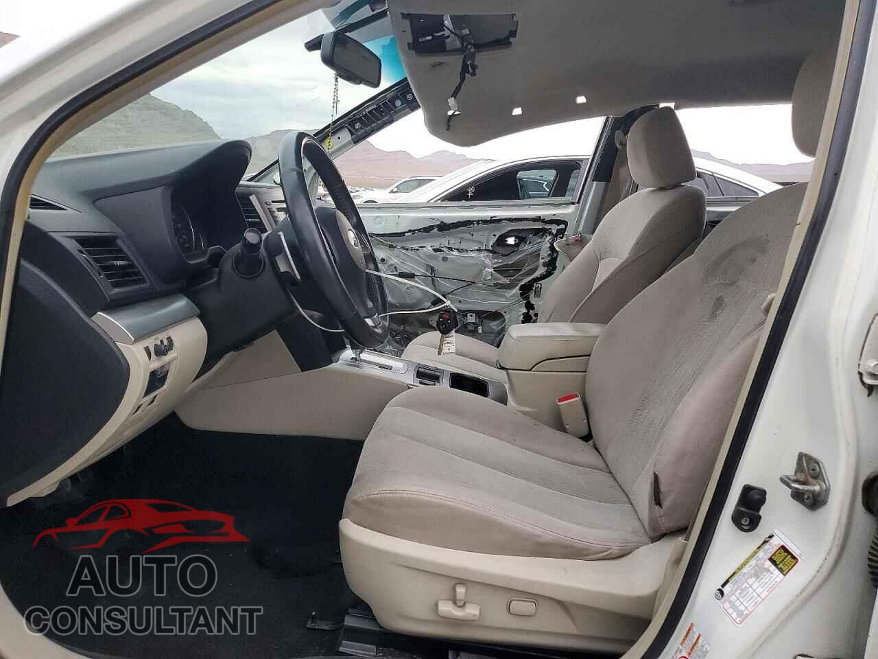 SUBARU OUTBACK 2014 - 4S4BRBCC2E3238580
