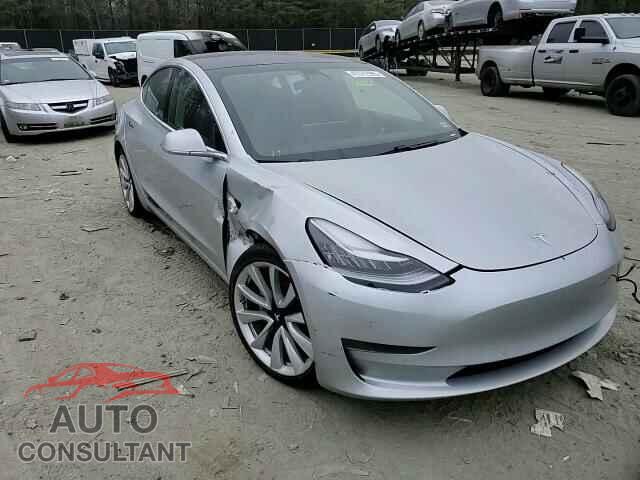 TESLA MODEL 3 2018 - 5YJ3E1EA8JF060682