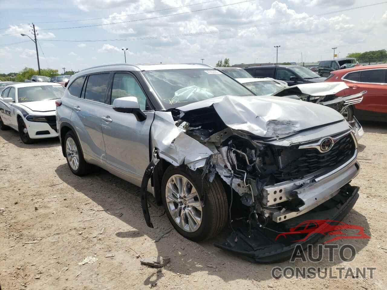 TOYOTA HIGHLANDER 2021 - 5TDDZRBH6MS550093