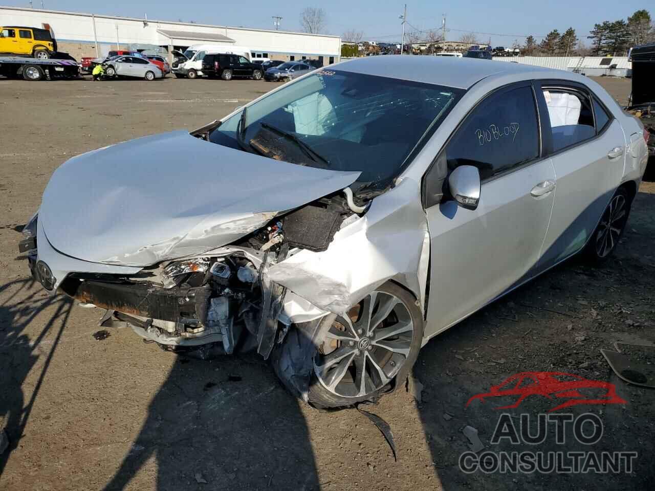 TOYOTA COROLLA 2018 - 2T1BURHE4JC074854