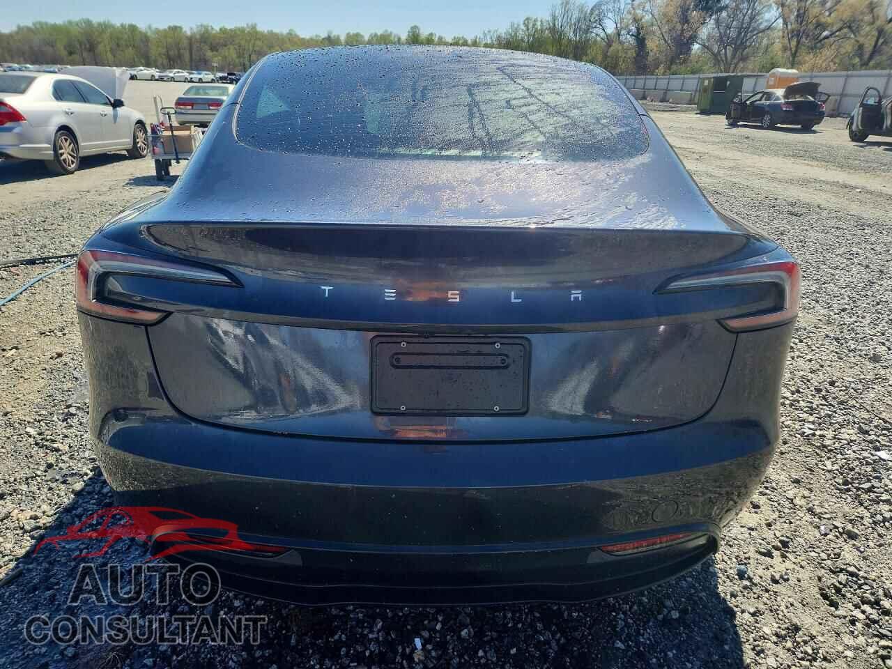 TESLA MODEL 3 2024 - 5YJ3E1EA0RF848738