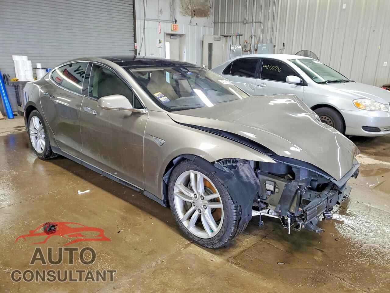 TESLA MODEL S 2015 - 5YJSA1S21FF086360