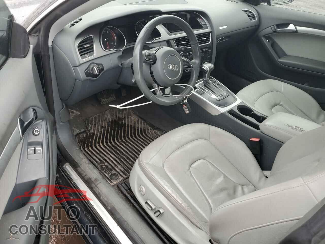 AUDI A5 2013 - WAUCFAFR7DA014465