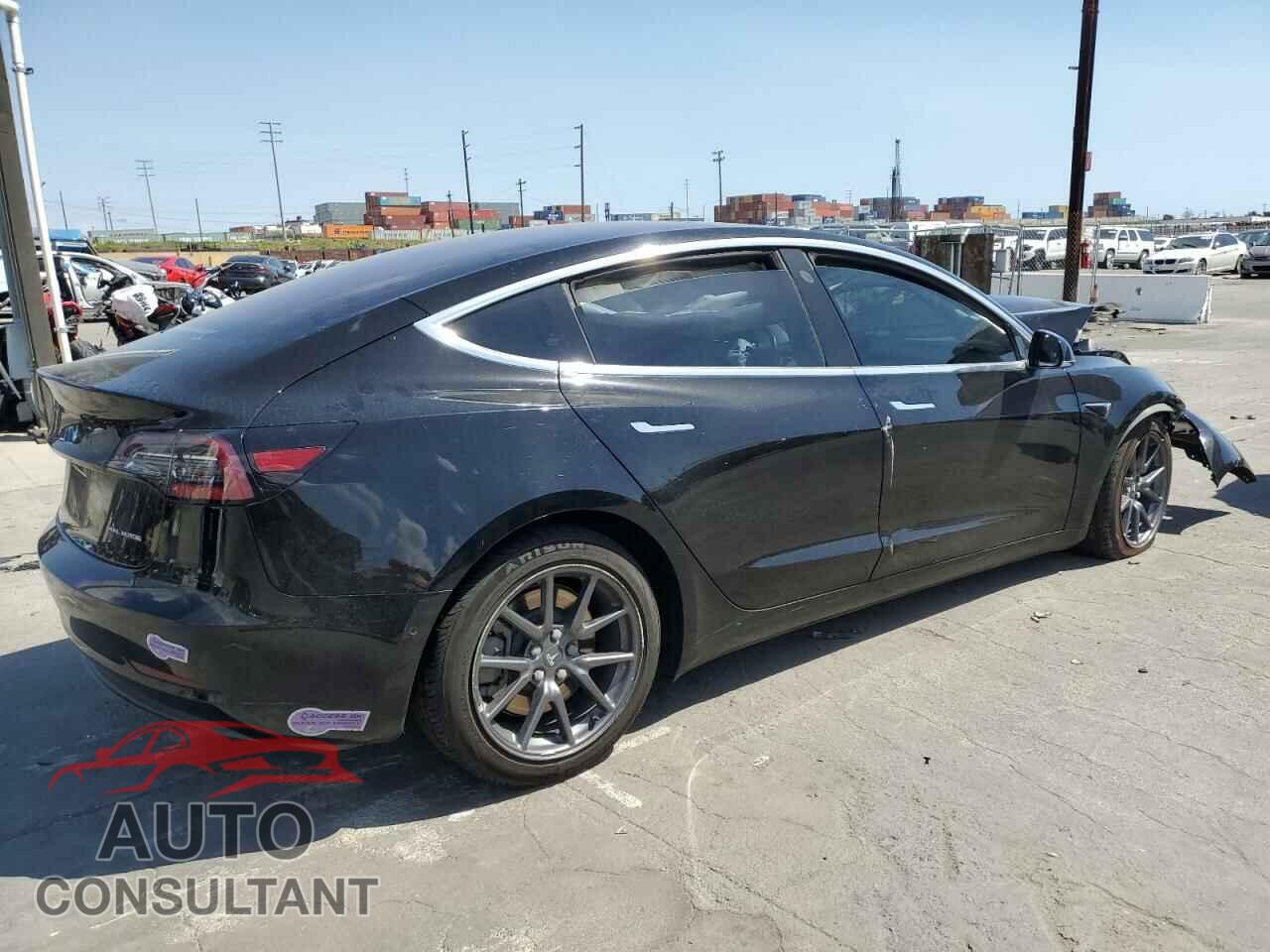 TESLA MODEL 3 2018 - 5YJ3E1EB2JF127849