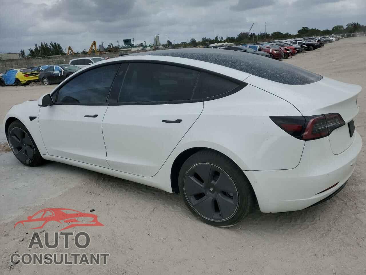 TESLA MODEL 3 2022 - 5YJ3E1EA6NF313794