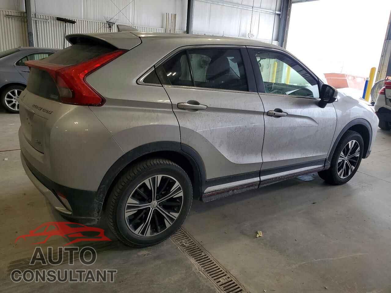 MITSUBISHI ECLIPSE 2018 - JA4AT5AA2JZ042466