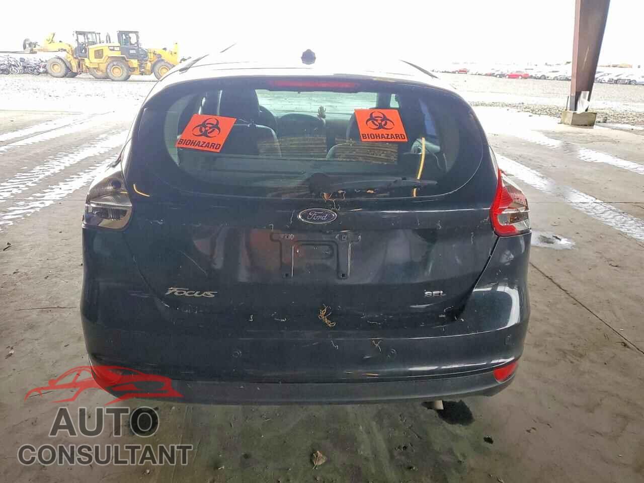 FORD FOCUS 2017 - 1FADP3M29HL236107