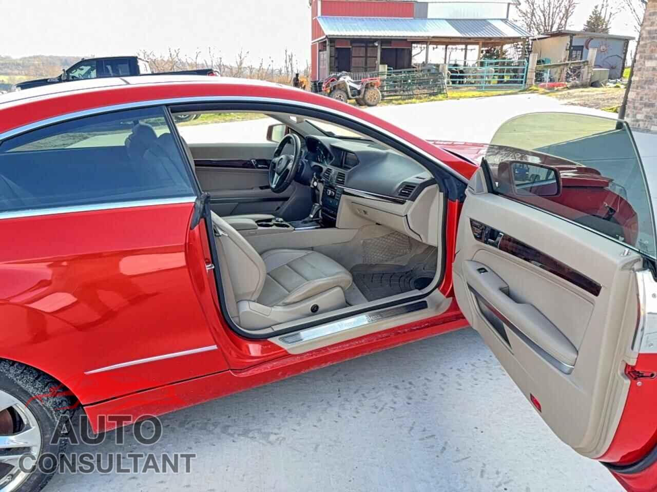 MERCEDES-BENZ E-CLASS 2012 - WDDKJ8JB3CF173622
