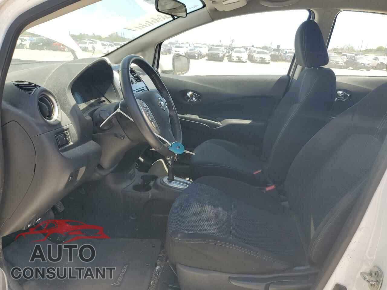 NISSAN VERSA 2017 - 3N1CE2CP2HL368832